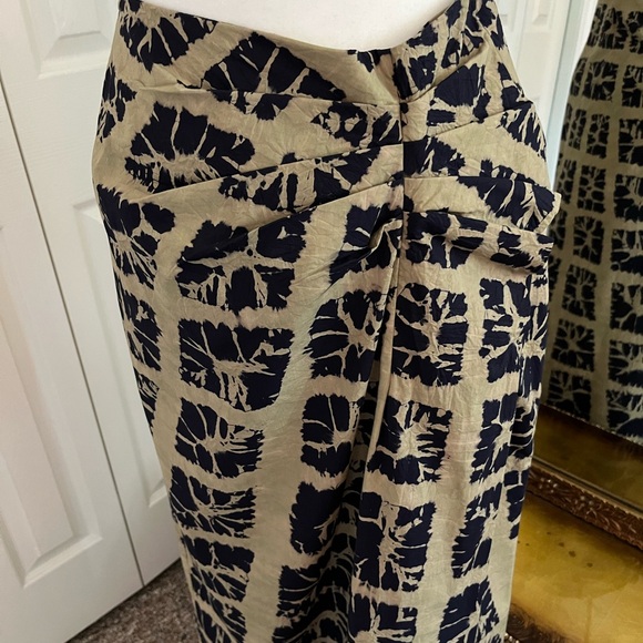 Ulla Johnson Navy & Green Ember Wrap-Effect Tie-Dyed Cotton-Voile Midi Skirt Sz6 - Picture 2 of 8